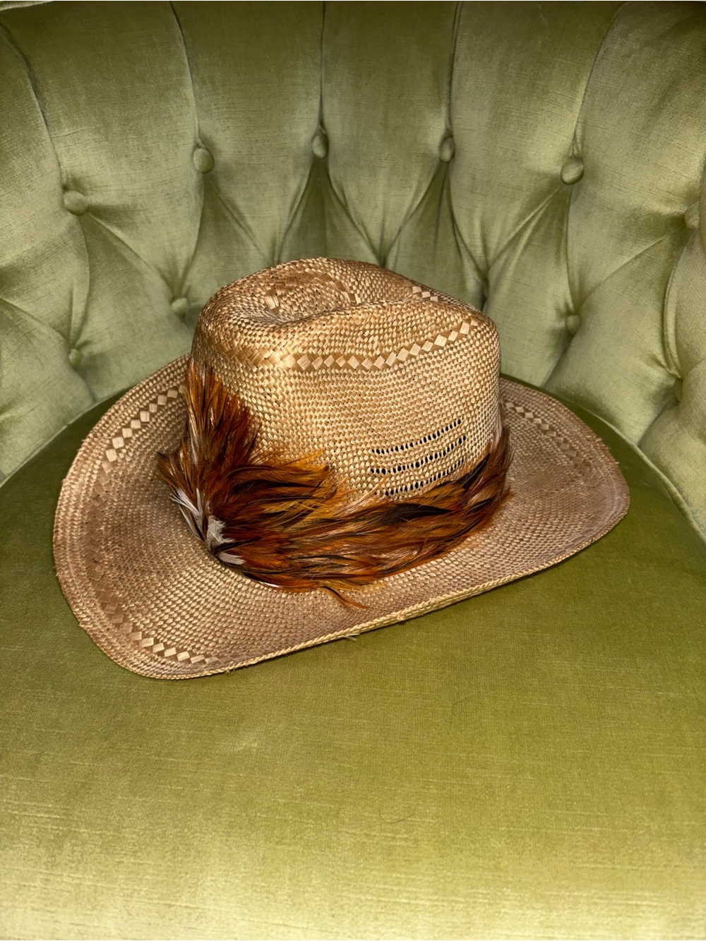 Vintage Levi's Hat Straw Cowboy 1970’s Original Authentic Feather Size 7-1/8 - Picture 2 of 11